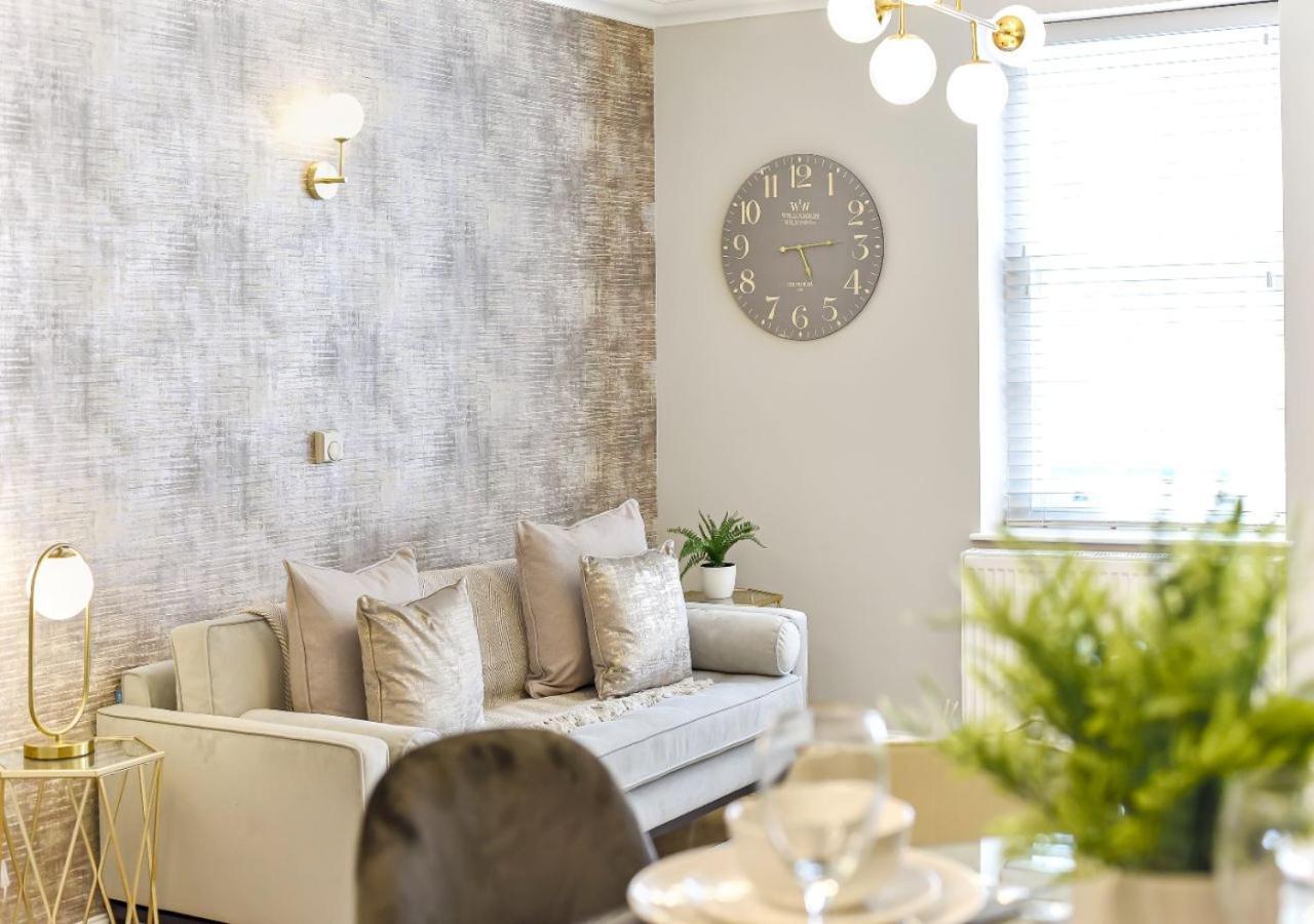 Charm: Stylish & Comfy 2br Flat In Appartamento *